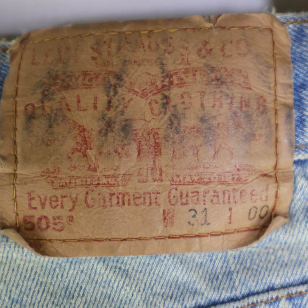 Vintage 2000 Levis 505 Regular Fit Denim Shorts Size 31 Light Wash Distressed - Picture 4 of 16